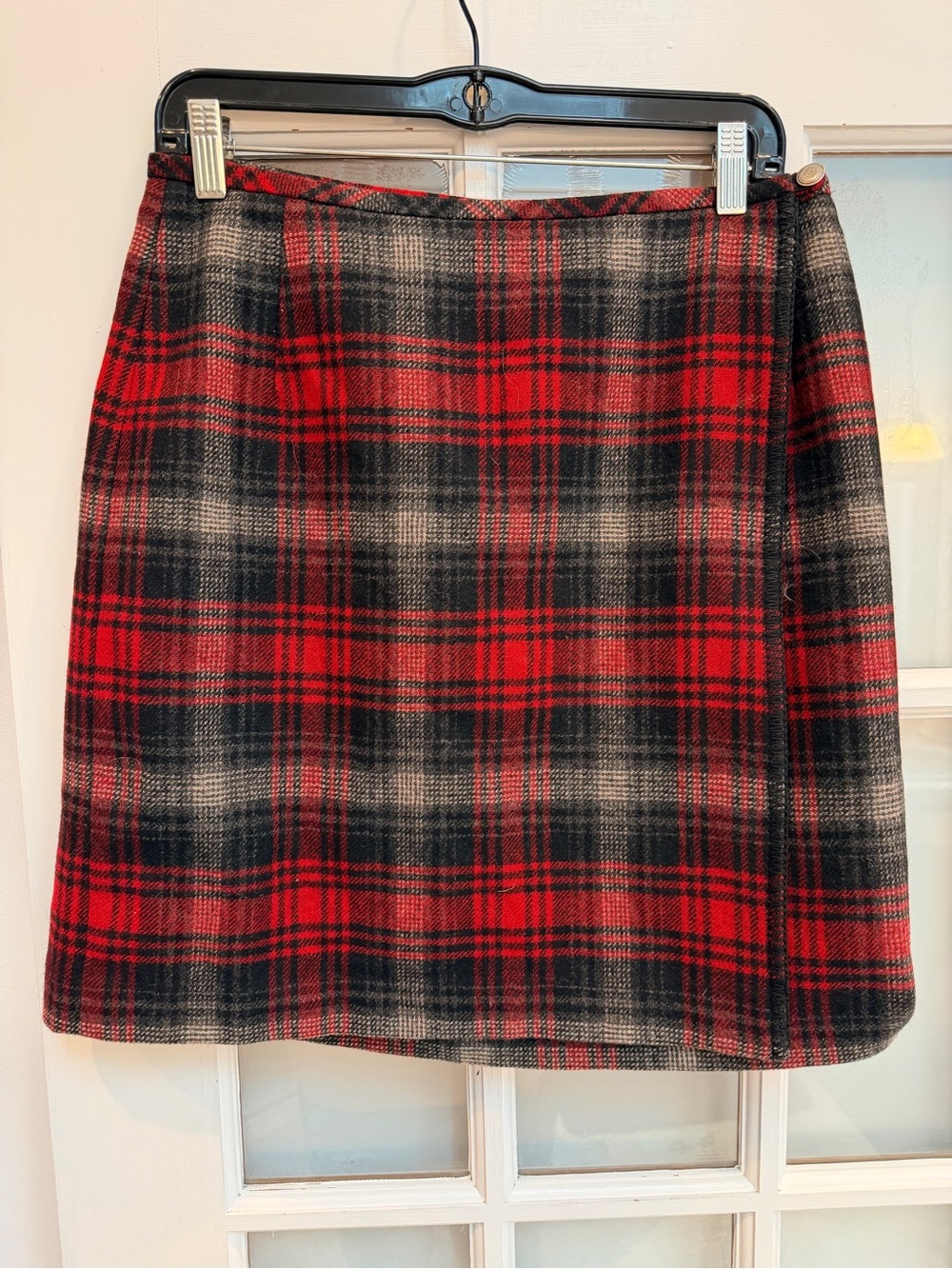Vintage Eddie Bauer Y2K Wool Wrap Tartan Plaid Red & Black A-Line Skirt Size 10
